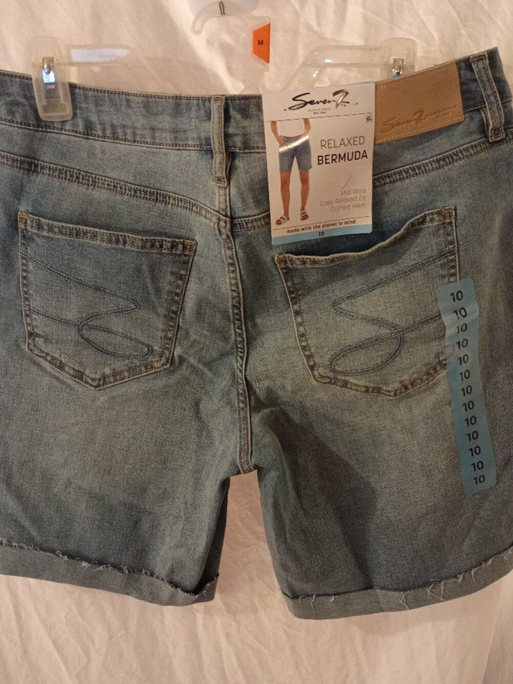NWT Seven7 Relaxed Bermuda Shorts Women's Size 10